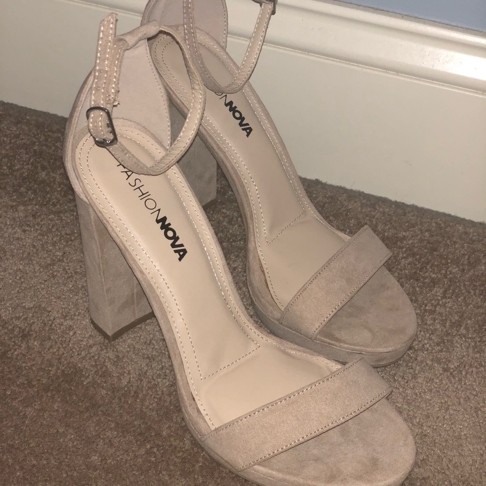 Fashion Nova Nude Chunky Heels